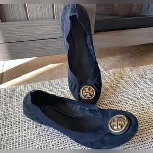 Authentic Tory Burch ballet flats- good pre owned condition. Navy suede